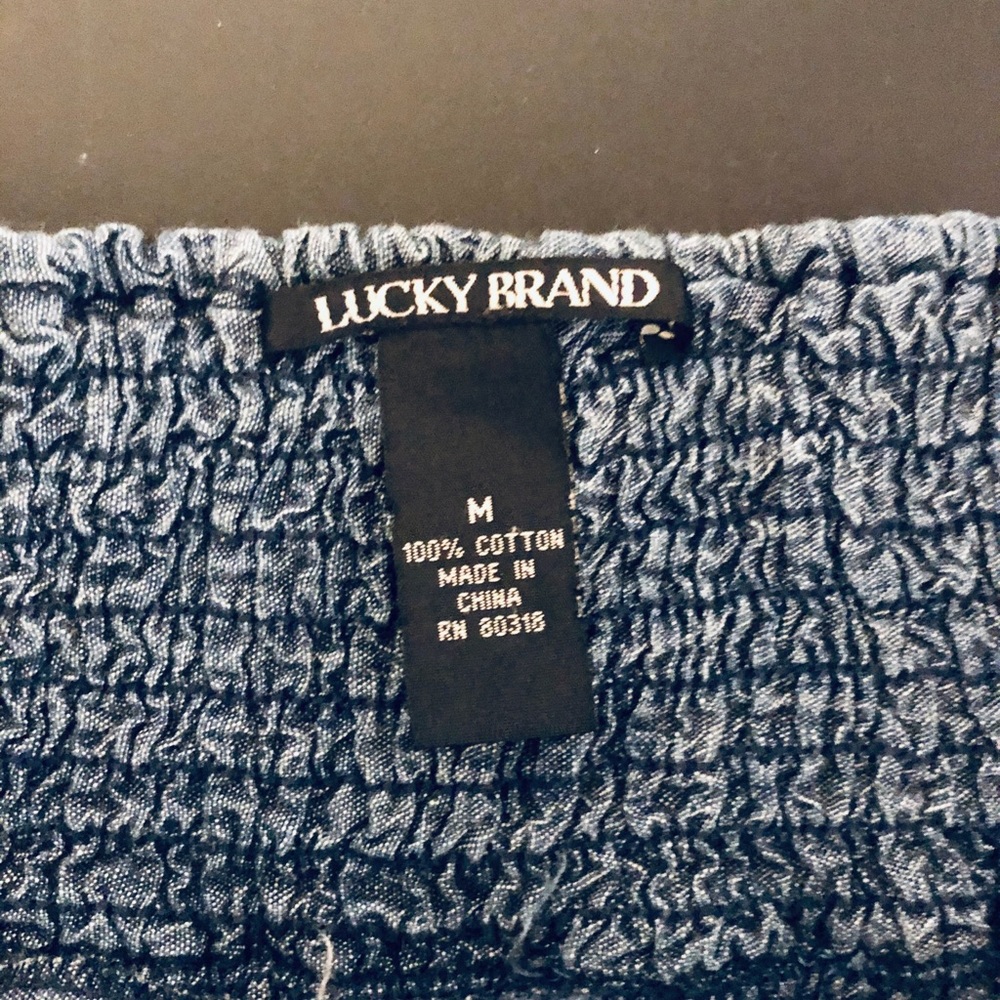 Adorable Lucky Brand Denim Mini w/ pockets